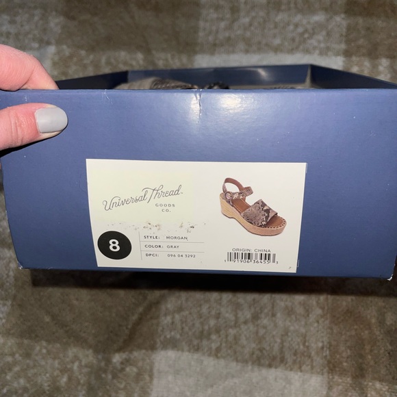 Women’s snakeskin wedges - Picture 4 of 4